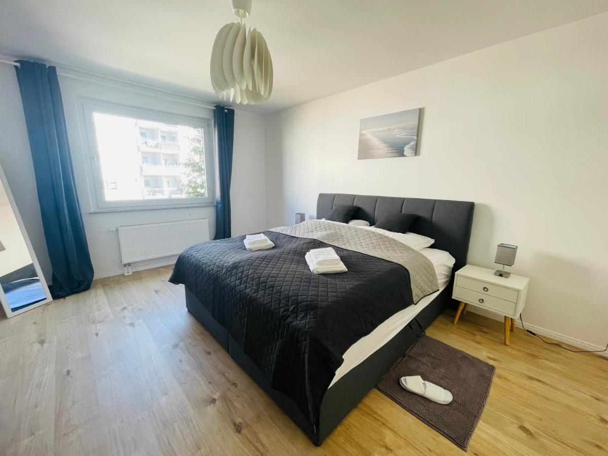 Modern * Zentral * Netflix * Arbeitsplatz Apartman Wuppertal Kültér fotó